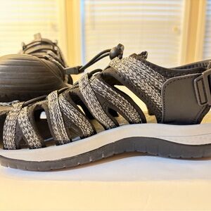 Dannto Gray and Black Strappy Sandals